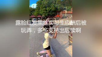 哺乳期老婆拉着我让我学习挤奶，端着奶瓶和大碗盛着滴下来的乳液，手好累啊但却乐在其中~~